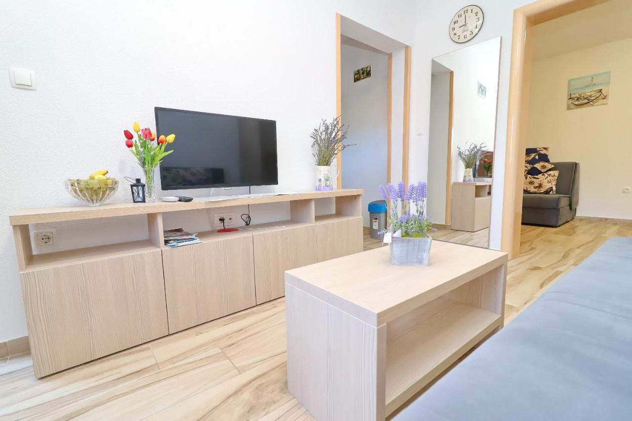 Seaside Hrkac Apartman *