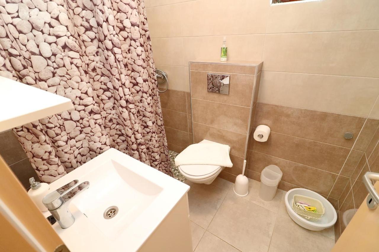 Seaside Hrkac Apartman *